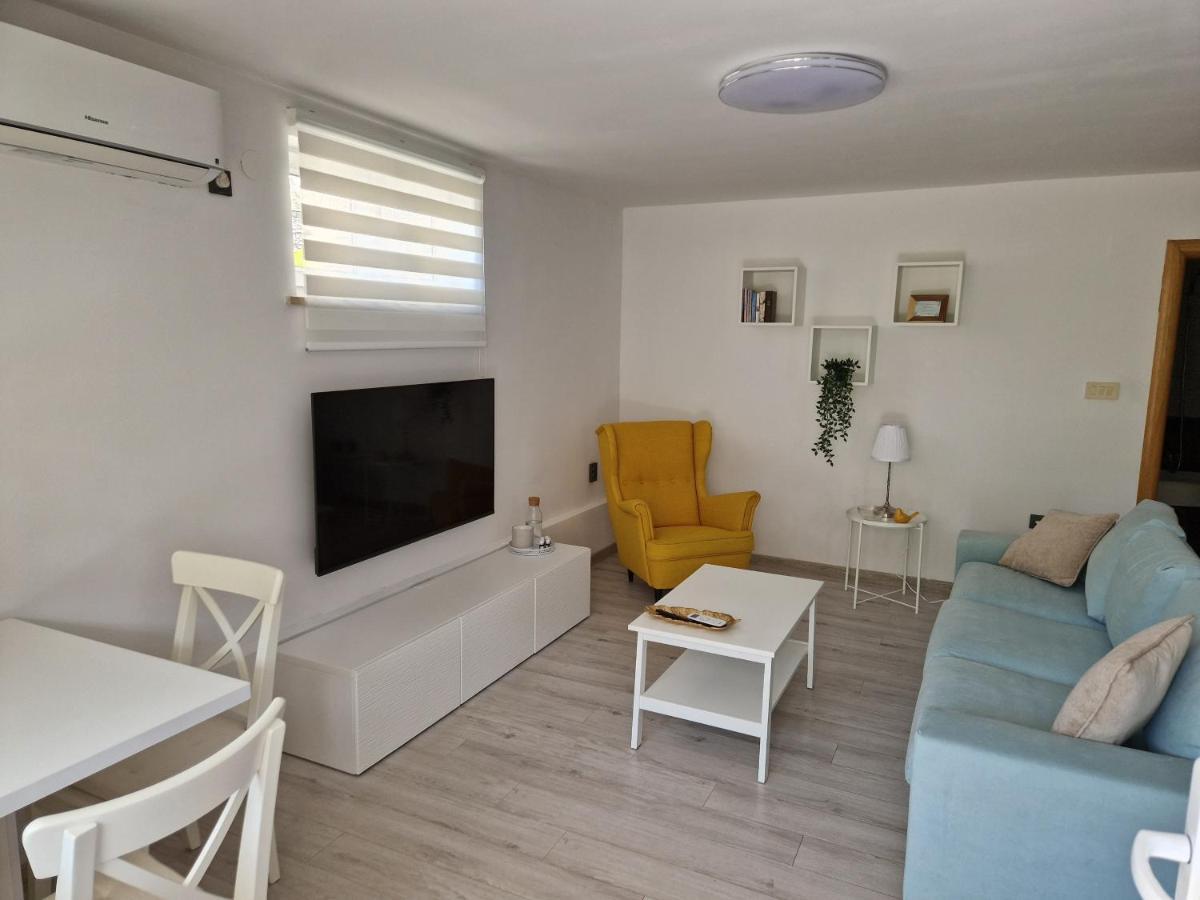 Apartman Jurjevic 크르크 외부 사진
